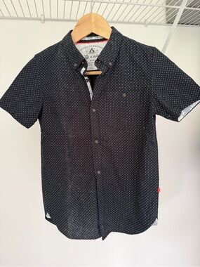 Boys Short-Sleeve Dark navy Dot Button-Down Shirt